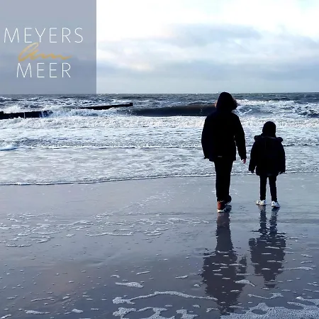 度假居 Schwarzes Holzferienhaus Mit Sauna In -- Sonneneck -- 500m Zum Ostsee-strand, 4 - 6 Personen