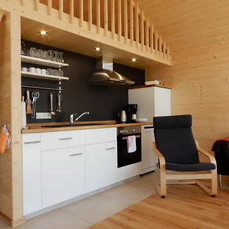 Ferienhaus Schwarzes Holzferienhaus Mit Sauna In -- Sonneneck -- 500m Zum Ostsee-strand, 4 - 6 Personen