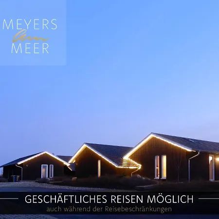 Schwarzes Holzferienhaus Mit Sauna In -- Sonneneck -- 500m Zum Ostsee-strand, 4 - 6 Personen Ferienhaus *